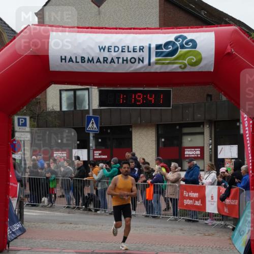 04.05.2025 - 8. Wedeler Halbmarathon Felixshl http://msf.ph/oto/7815317 04.05.2025 11:19:39 Ziel 534 meine-sportfotos.de