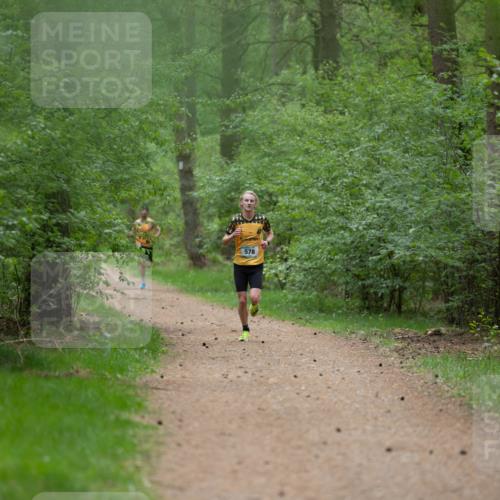 04.05.2025 - 8. Wedeler Halbmarathon Michael Strokosch http://msf.ph/oto/7815337 04.05.2025 10:27:35 Laufen 578 meine-sportfotos.de