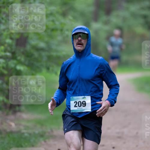 04.05.2025 - 8. Wedeler Halbmarathon Michael Strokosch http://msf.ph/oto/7815699 04.05.2025 10:34:13 Laufen 56, 209 meine-sportfotos.de