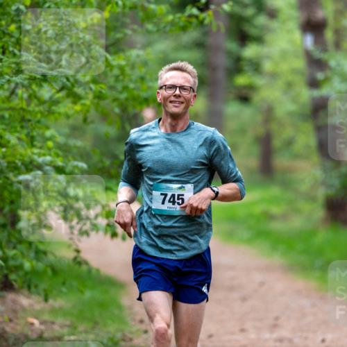 04.05.2025 - 8. Wedeler Halbmarathon Michael Strokosch http://msf.ph/oto/7815748 04.05.2025 10:34:35 Laufen 745 meine-sportfotos.de