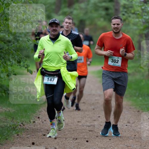 04.05.2025 - 8. Wedeler Halbmarathon Michael Strokosch http://msf.ph/oto/7815843 04.05.2025 10:35:02 Laufen 147, 302 meine-sportfotos.de