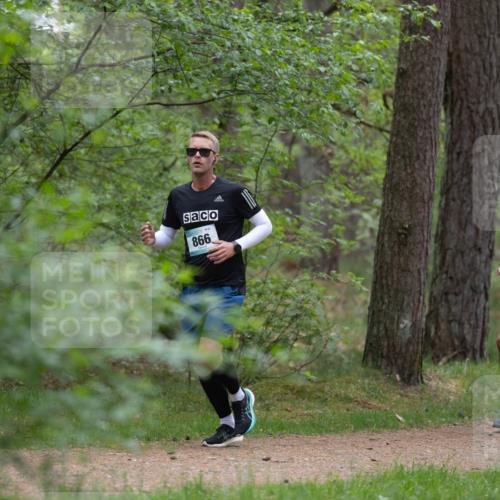 04.05.2025 - 8. Wedeler Halbmarathon Michael Strokosch http://msf.ph/oto/7816035 04.05.2025 10:37:43 Laufen 867, 866, 116, 186, 851 meine-sportfotos.de