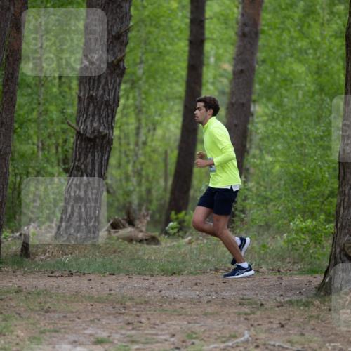 04.05.2025 - 8. Wedeler Halbmarathon Michael Strokosch http://msf.ph/oto/7816060 04.05.2025 10:41:00 Laufen  meine-sportfotos.de