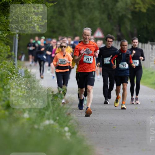 04.05.2025 - 8. Wedeler Halbmarathon Michael Strokosch http://msf.ph/oto/7816173 04.05.2025 10:48:37 Laufen 215, 720, 559, 19, 765, 252 meine-sportfotos.de