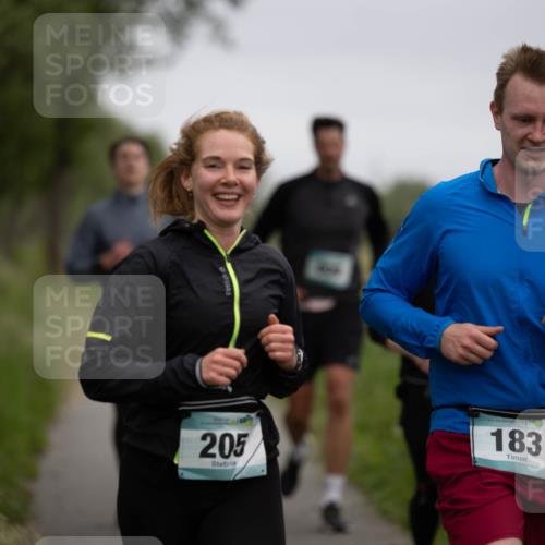 04.05.2025 - 8. Wedeler Halbmarathon Michael Strokosch http://msf.ph/oto/7816635 04.05.2025 11:15:48 Laufen 205, 183 meine-sportfotos.de