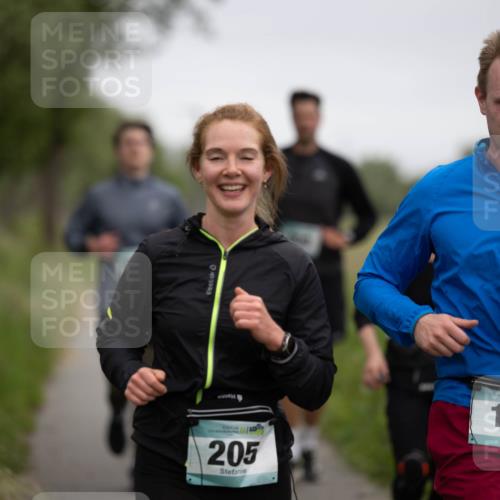 04.05.2025 - 8. Wedeler Halbmarathon Michael Strokosch http://msf.ph/oto/7816637 04.05.2025 11:15:48 Laufen 205, 183 meine-sportfotos.de