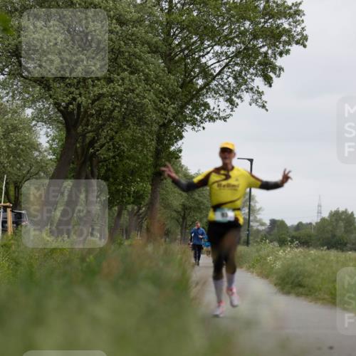 04.05.2025 - 8. Wedeler Halbmarathon Michael Strokosch http://msf.ph/oto/7816639 04.05.2025 11:16:01 Laufen  meine-sportfotos.de
