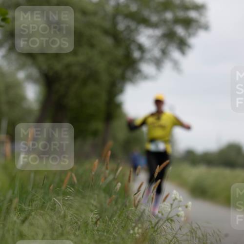 04.05.2025 - 8. Wedeler Halbmarathon Michael Strokosch http://msf.ph/oto/7816640 04.05.2025 11:16:01 Laufen  meine-sportfotos.de