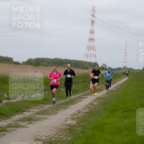 04.05.2025 - 8. Wedeler Halbmarathon Michael Strokosch http://msf.ph/oto/7816659 04.05.2025 11:30:26 Laufen 234, 327, 415 meine-sportfotos.de