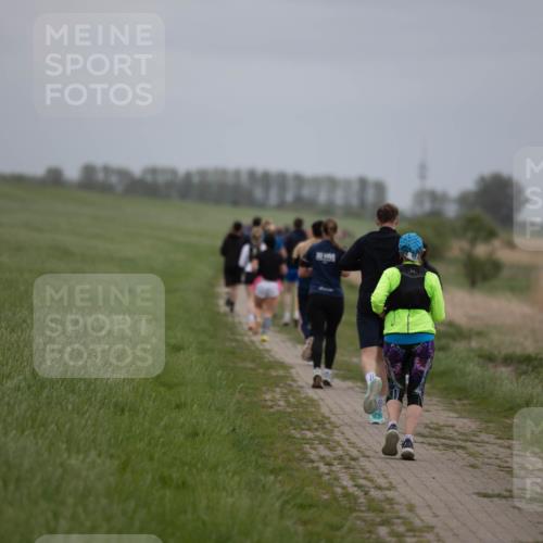 04.05.2025 - 8. Wedeler Halbmarathon Michael Strokosch http://msf.ph/oto/7816669 04.05.2025 11:30:34 Laufen  meine-sportfotos.de