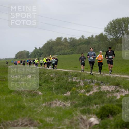 04.05.2025 - 8. Wedeler Halbmarathon Michael Strokosch http://msf.ph/oto/7816673 04.05.2025 11:31:08 Laufen  meine-sportfotos.de