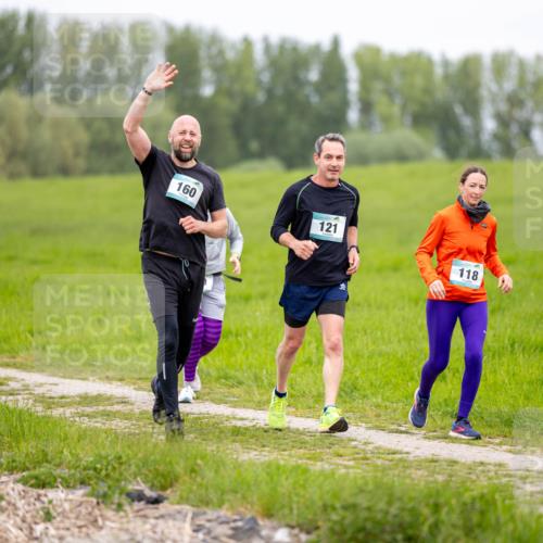04.05.2025 - 8. Wedeler Halbmarathon Michael Strokosch http://msf.ph/oto/7816699 04.05.2025 11:31:58 Laufen 335, 160, 121, 118 meine-sportfotos.de