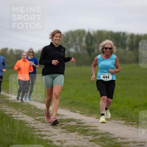 04.05.2025 - 8. Wedeler Halbmarathon Michael Strokosch http://msf.ph/oto/7816714 04.05.2025 11:32:22 Laufen 444 meine-sportfotos.de