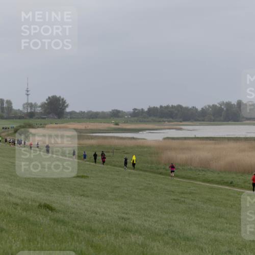 04.05.2025 - 8. Wedeler Halbmarathon Michael Strokosch http://msf.ph/oto/7816721 04.05.2025 11:37:50 Laufen  meine-sportfotos.de