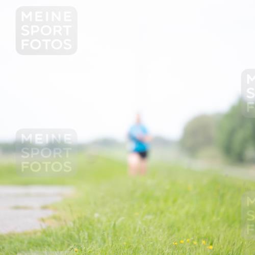 04.05.2025 - 8. Wedeler Halbmarathon Michael Strokosch http://msf.ph/oto/7816744 04.05.2025 11:38:49 Laufen  meine-sportfotos.de