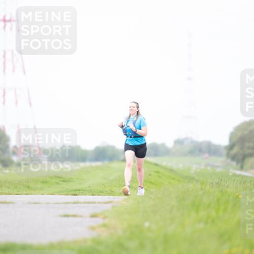 04.05.2025 - 8. Wedeler Halbmarathon Michael Strokosch http://msf.ph/oto/7816749 04.05.2025 11:38:50 Laufen  meine-sportfotos.de