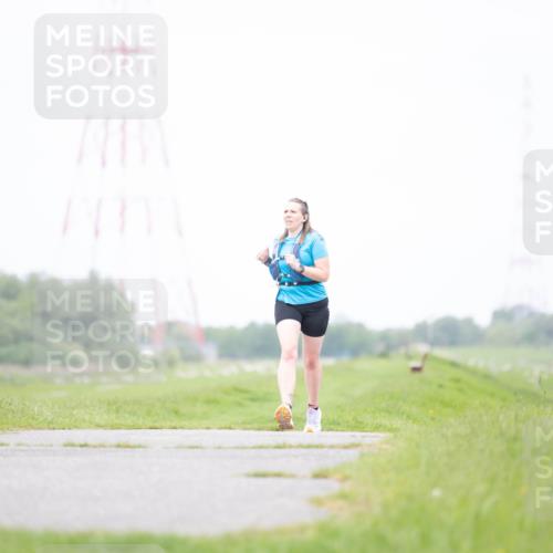 04.05.2025 - 8. Wedeler Halbmarathon Michael Strokosch http://msf.ph/oto/7816753 04.05.2025 11:38:52 Laufen  meine-sportfotos.de