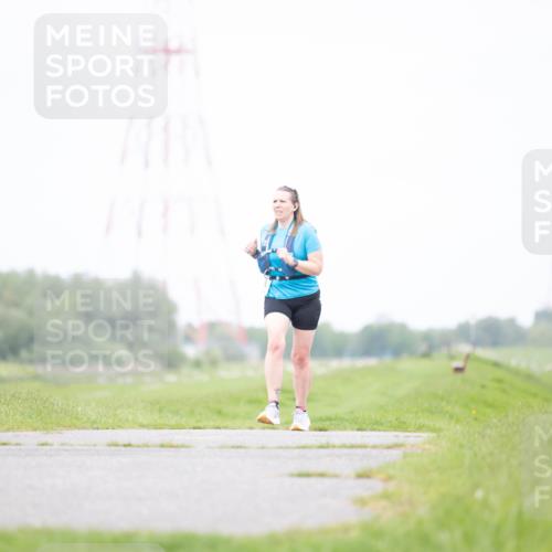 04.05.2025 - 8. Wedeler Halbmarathon Michael Strokosch http://msf.ph/oto/7816757 04.05.2025 11:38:53 Laufen  meine-sportfotos.de