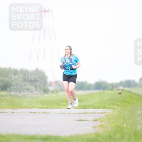 04.05.2025 - 8. Wedeler Halbmarathon Michael Strokosch http://msf.ph/oto/7816758 04.05.2025 11:38:53 Laufen  meine-sportfotos.de