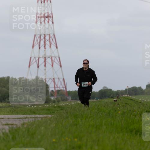 04.05.2025 - 8. Wedeler Halbmarathon Michael Strokosch http://msf.ph/oto/7816762 04.05.2025 11:39:17 Laufen 4, 644 meine-sportfotos.de