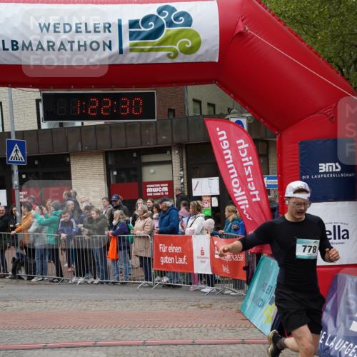 04.05.2025 - 8. Wedeler Halbmarathon Felixshl http://msf.ph/oto/7816795 04.05.2025 11:22:29 Ziel 778, 1044 meine-sportfotos.de