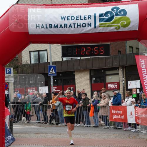 04.05.2025 - 8. Wedeler Halbmarathon Felixshl http://msf.ph/oto/7816820 04.05.2025 11:22:53 Ziel 1019 meine-sportfotos.de