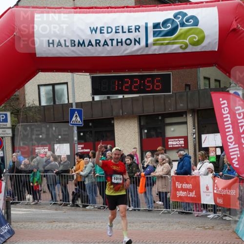 04.05.2025 - 8. Wedeler Halbmarathon Felixshl http://msf.ph/oto/7816822 04.05.2025 11:22:54 Ziel 1019 meine-sportfotos.de