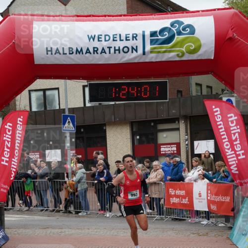 04.05.2025 - 8. Wedeler Halbmarathon Felixshl http://msf.ph/oto/7816889 04.05.2025 11:23:59 Ziel 993 meine-sportfotos.de