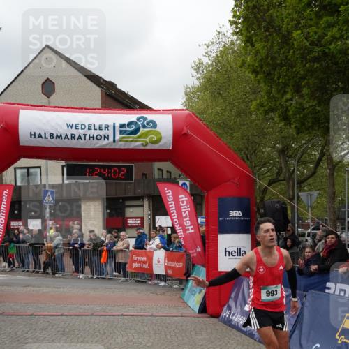 04.05.2025 - 8. Wedeler Halbmarathon Felixshl http://msf.ph/oto/7816895 04.05.2025 11:24:00 Ziel 373, 993 meine-sportfotos.de