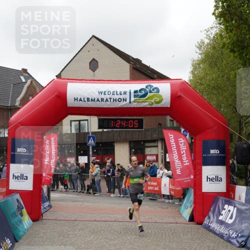 04.05.2025 - 8. Wedeler Halbmarathon Felixshl http://msf.ph/oto/7816899 04.05.2025 11:24:03 Ziel 373, 993 meine-sportfotos.de