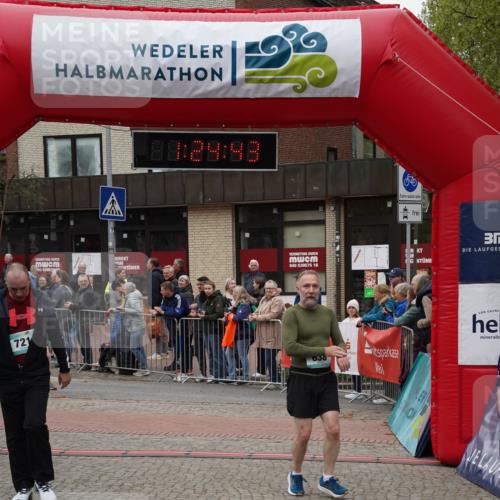 04.05.2025 - 8. Wedeler Halbmarathon Felixshl http://msf.ph/oto/7816932 04.05.2025 11:24:41 Ziel 626, 638, 721, 827, 998, 1058, 1199 meine-sportfotos.de