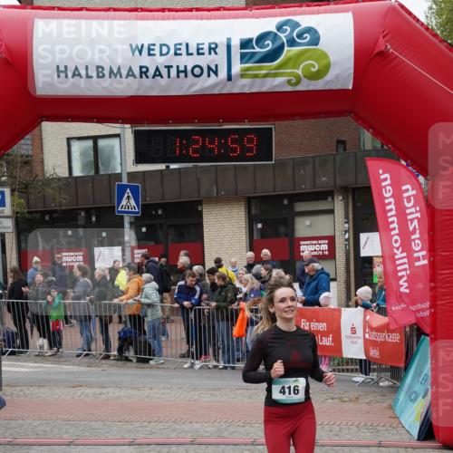 04.05.2025 - 8. Wedeler Halbmarathon Felixshl http://msf.ph/oto/7816965 04.05.2025 11:24:57 Ziel 416, 1050 meine-sportfotos.de