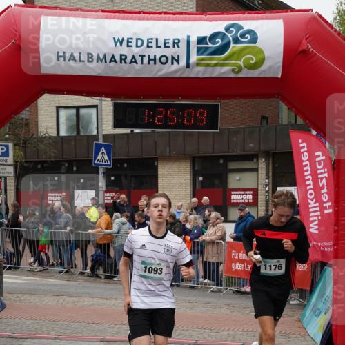 04.05.2025 - 8. Wedeler Halbmarathon Felixshl http://msf.ph/oto/7816974 04.05.2025 11:25:07 Ziel 1093, 1176 meine-sportfotos.de