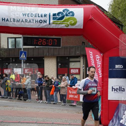 04.05.2025 - 8. Wedeler Halbmarathon Felixshl http://msf.ph/oto/7817028 04.05.2025 11:26:05 Ziel 166, 1123 meine-sportfotos.de