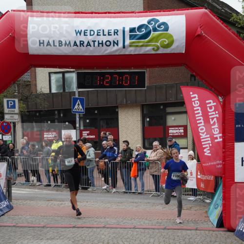04.05.2025 - 8. Wedeler Halbmarathon Felixshl http://msf.ph/oto/7817109 04.05.2025 11:26:59 Ziel 887, 1100 meine-sportfotos.de