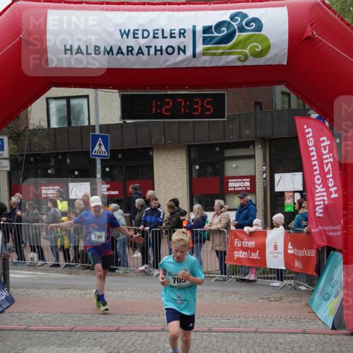 04.05.2025 - 8. Wedeler Halbmarathon Felixshl http://msf.ph/oto/7817173 04.05.2025 11:27:33 Ziel 674, 705, 790 meine-sportfotos.de