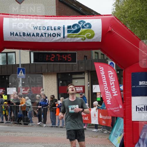 04.05.2025 - 8. Wedeler Halbmarathon Felixshl http://msf.ph/oto/7817205 04.05.2025 11:27:43 Ziel 862, 1081, 1208 meine-sportfotos.de