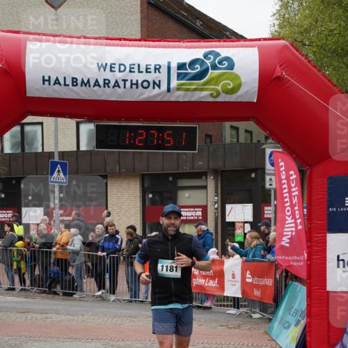 04.05.2025 - 8. Wedeler Halbmarathon Felixshl http://msf.ph/oto/7817210 04.05.2025 11:27:49 Ziel 1181 meine-sportfotos.de