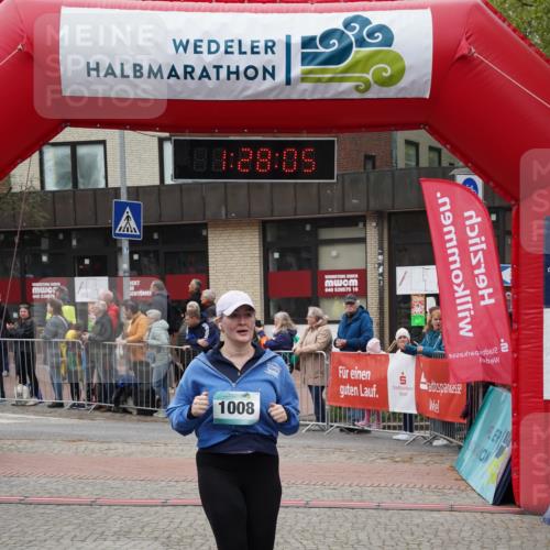 04.05.2025 - 8. Wedeler Halbmarathon Felixshl http://msf.ph/oto/7817238 04.05.2025 11:28:03 Ziel 1008 meine-sportfotos.de