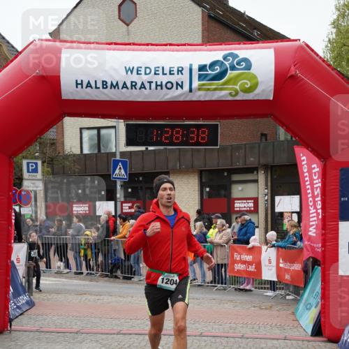 04.05.2025 - 8. Wedeler Halbmarathon Felixshl http://msf.ph/oto/7817271 04.05.2025 11:28:36 Ziel 227, 1204 meine-sportfotos.de