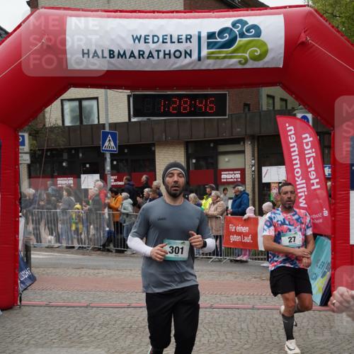 04.05.2025 - 8. Wedeler Halbmarathon Felixshl http://msf.ph/oto/7817288 04.05.2025 11:28:44 Ziel 27, 227, 228, 301 meine-sportfotos.de