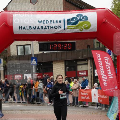 04.05.2025 - 8. Wedeler Halbmarathon Felixshl http://msf.ph/oto/7817351 04.05.2025 11:29:18 Ziel 1099, 1203 meine-sportfotos.de