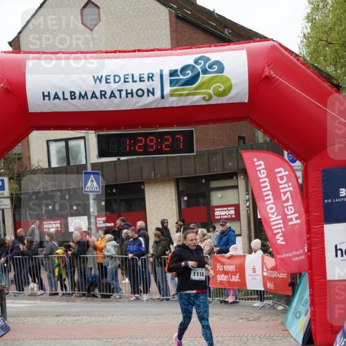 04.05.2025 - 8. Wedeler Halbmarathon Felixshl http://msf.ph/oto/7817360 04.05.2025 11:29:25 Ziel 1118 meine-sportfotos.de