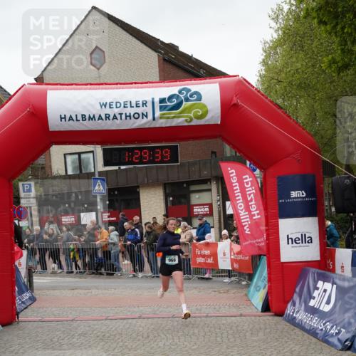 04.05.2025 - 8. Wedeler Halbmarathon Felixshl http://msf.ph/oto/7817379 04.05.2025 11:29:37 Ziel 188, 642, 963, 969 meine-sportfotos.de