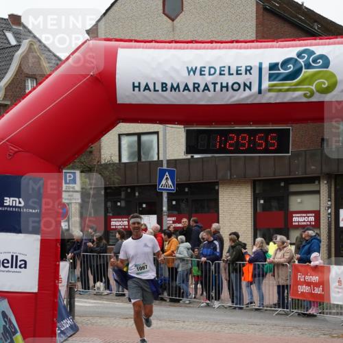 04.05.2025 - 8. Wedeler Halbmarathon Felixshl http://msf.ph/oto/7817411 04.05.2025 11:29:53 Ziel 23, 1097 meine-sportfotos.de