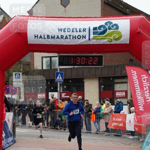 04.05.2025 - 8. Wedeler Halbmarathon Felixshl http://msf.ph/oto/7817457 04.05.2025 11:30:20 Ziel 514, 1111 meine-sportfotos.de