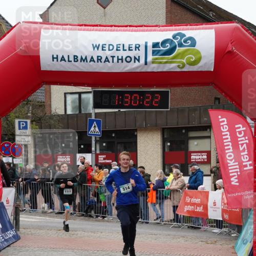 04.05.2025 - 8. Wedeler Halbmarathon Felixshl http://msf.ph/oto/7817458 04.05.2025 11:30:20 Ziel 514, 1111 meine-sportfotos.de