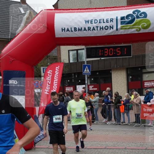 04.05.2025 - 8. Wedeler Halbmarathon Felixshl http://msf.ph/oto/7817514 04.05.2025 11:30:49 Ziel 155, 610, 656, 659, 996 meine-sportfotos.de