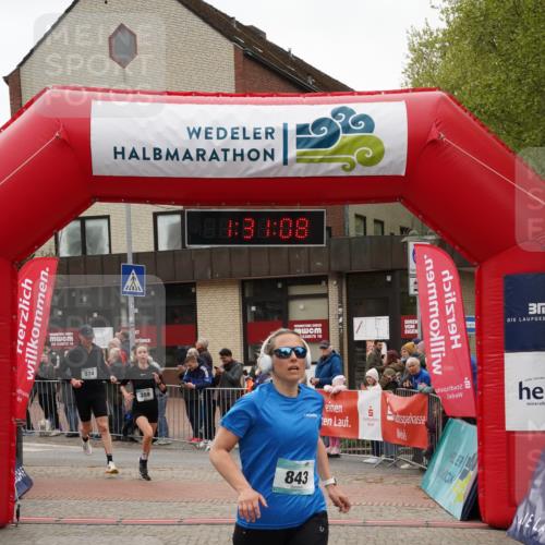 04.05.2025 - 8. Wedeler Halbmarathon Felixshl http://msf.ph/oto/7817549 04.05.2025 11:31:06 Ziel 177, 359, 574, 649, 843, 883 meine-sportfotos.de