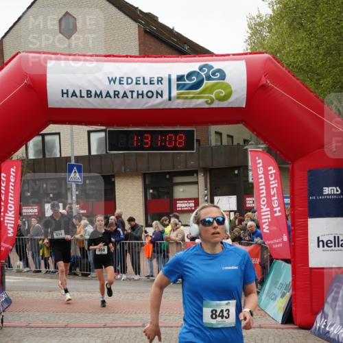 04.05.2025 - 8. Wedeler Halbmarathon Felixshl http://msf.ph/oto/7817551 04.05.2025 11:31:06 Ziel 177, 359, 574, 649, 843, 883 meine-sportfotos.de